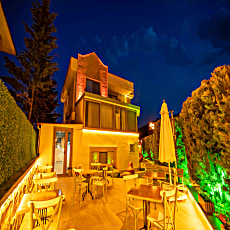 Cunda Pusula by Megaron Homes